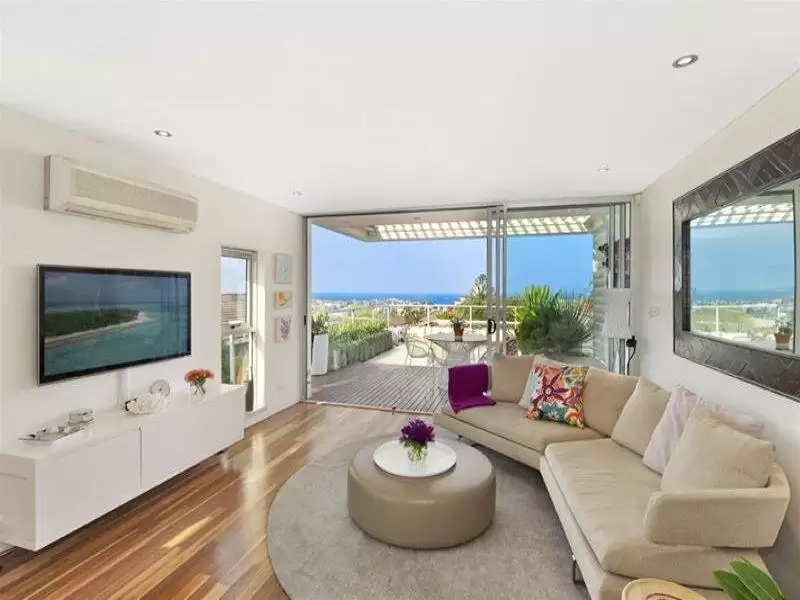 5/2 Castlefield Street, Bondi Sold by Ballard Property - image 1