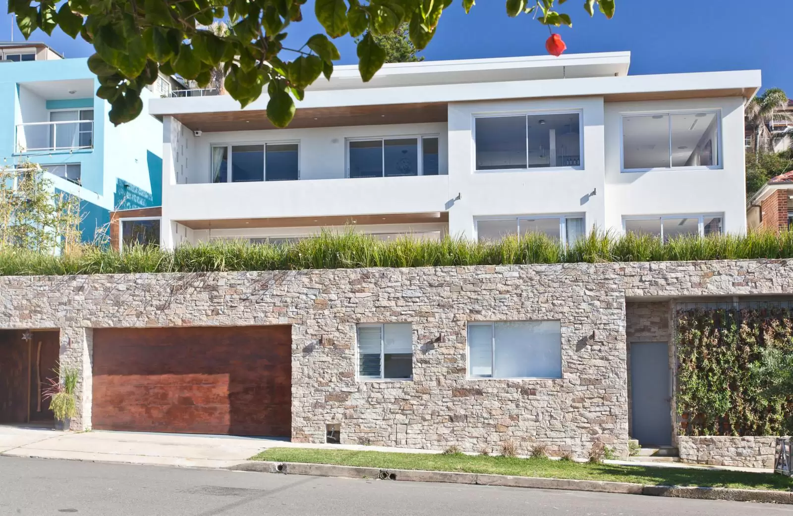 34-36 Wolseley Road, Coogee Sold by Ballard Property - image 1