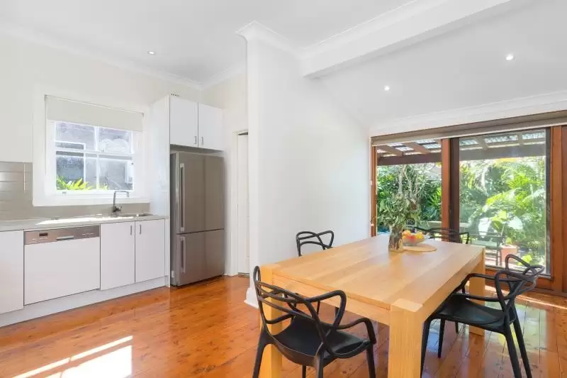 46 Knowles Avenue, North Bondi Leased by Ballard Property - image 3