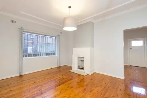 1/70 Plowman Street, North Bondi Leased by Ballard Property