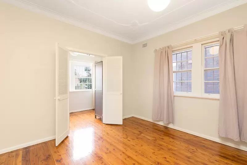 1/70 Plowman Street, North Bondi Leased by Ballard Property - image 3