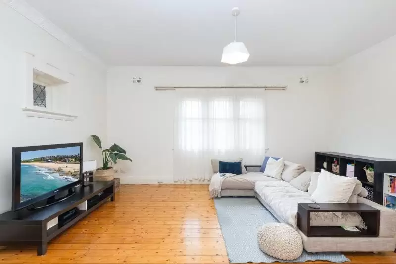 82 Haig St, Maroubra Leased by Ballard Property - image 3