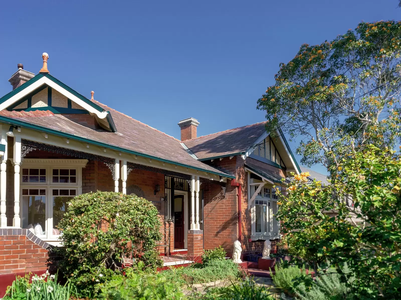 28 Lenthall Street, Kensington Sold by Ballard Property - image 8