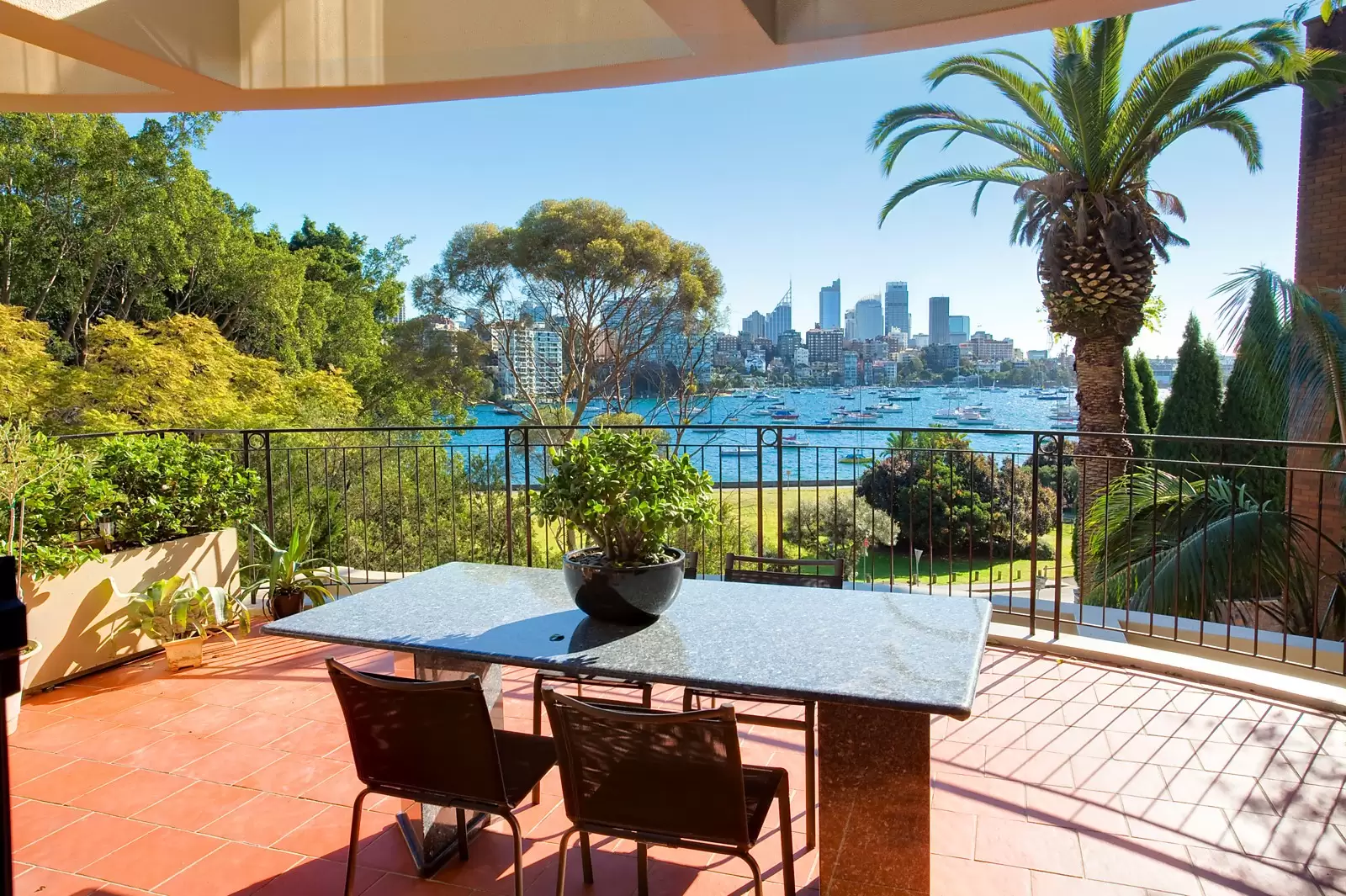 38 Yarranabbe Road, Darling Point Sold by Ballard Property - image 1