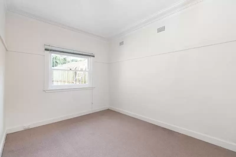 4 Camira Street, Maroubra Leased by Ballard Property - image 6