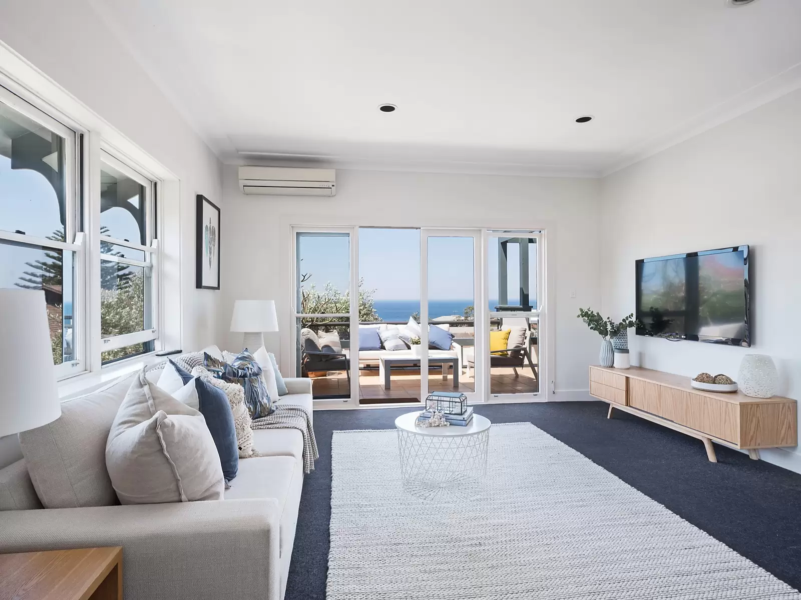 82 Beach Street, Coogee Sold by Ballard Property - image 10