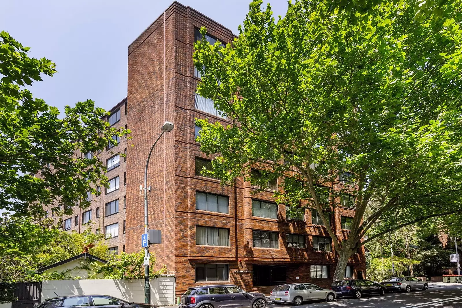 18/4 Macleay Street, Potts Point Sold by Ballard Property - image 1