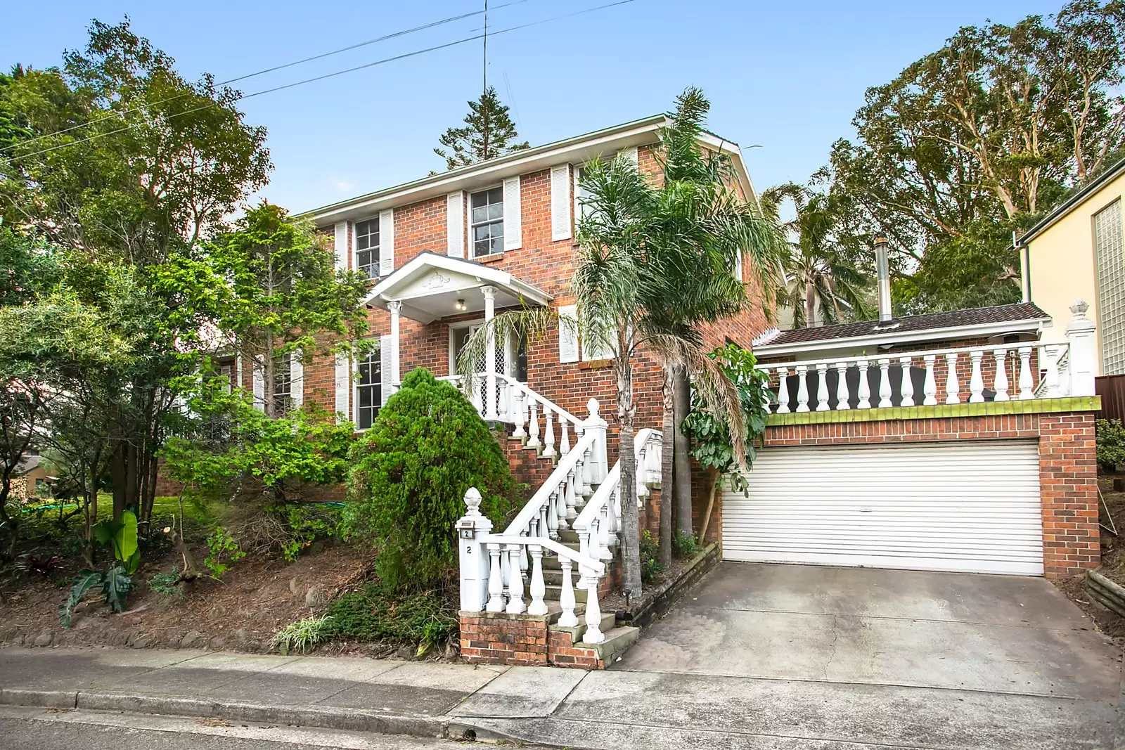 35 Mons Avenue, Maroubra Sold by Ballard Property - image 1