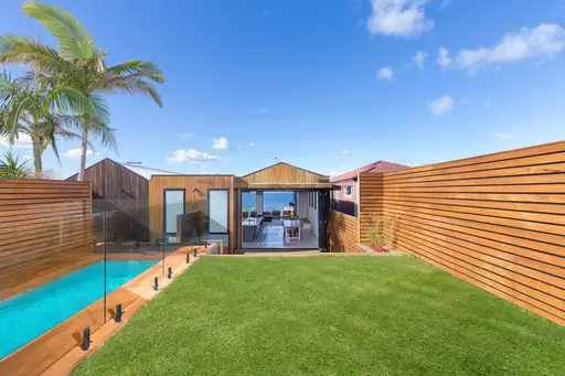 16 Close Street, South Coogee Leased by Ballard Property