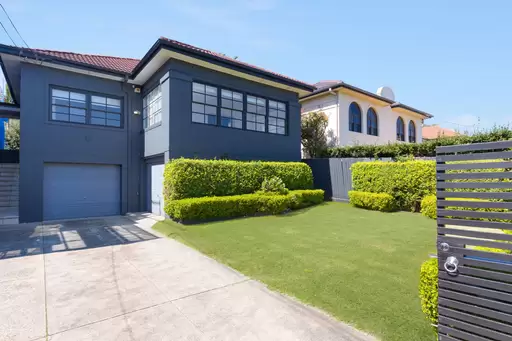 99 Military Road, Dover Heights Leased by Ballard Property