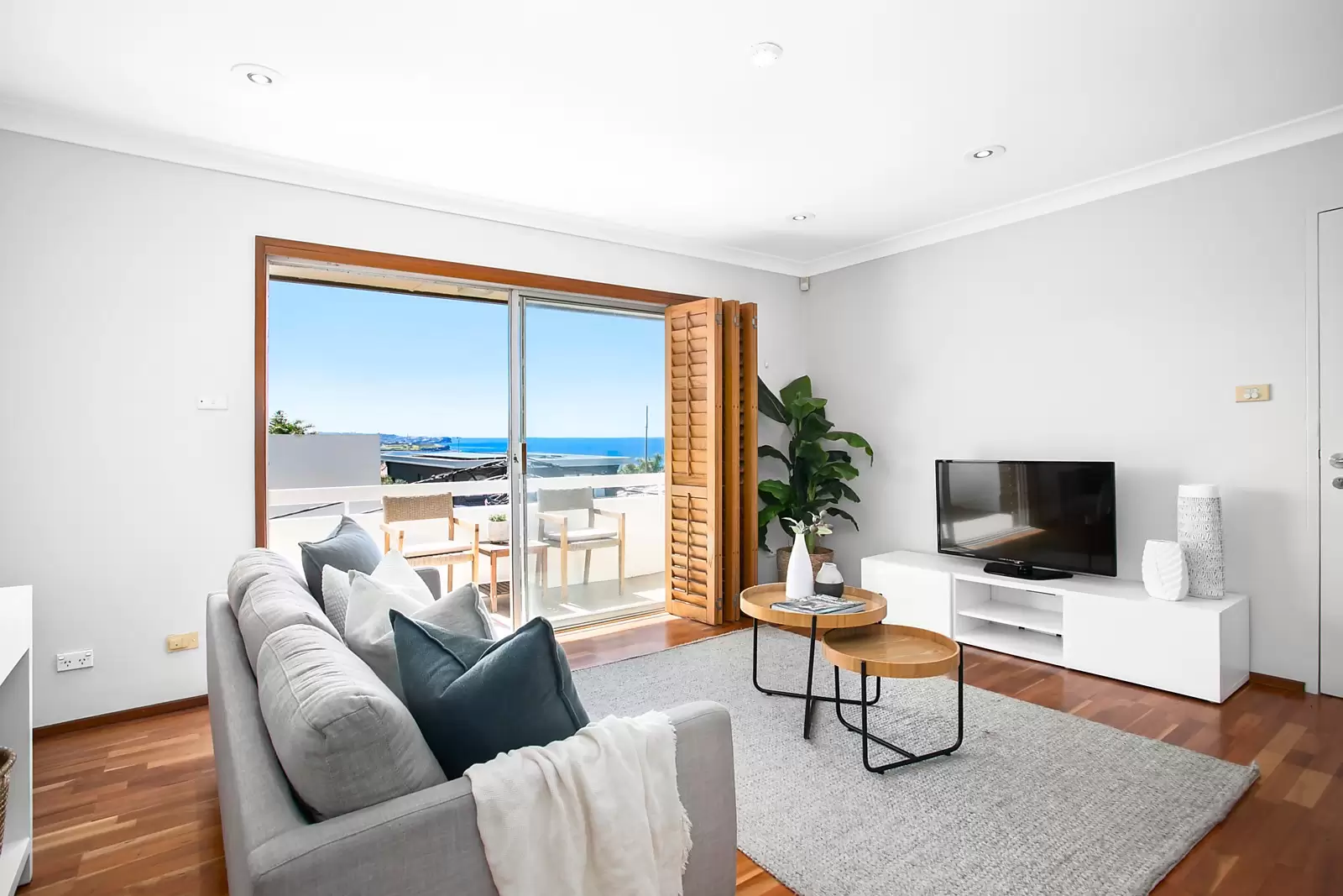 6/217 Malabar Road, South Coogee Sold by Ballard Property - image 1