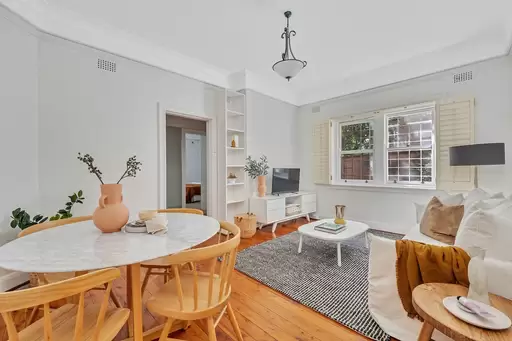 9/281A Edgecliff Road, Woollahra Leased by Ballard Property