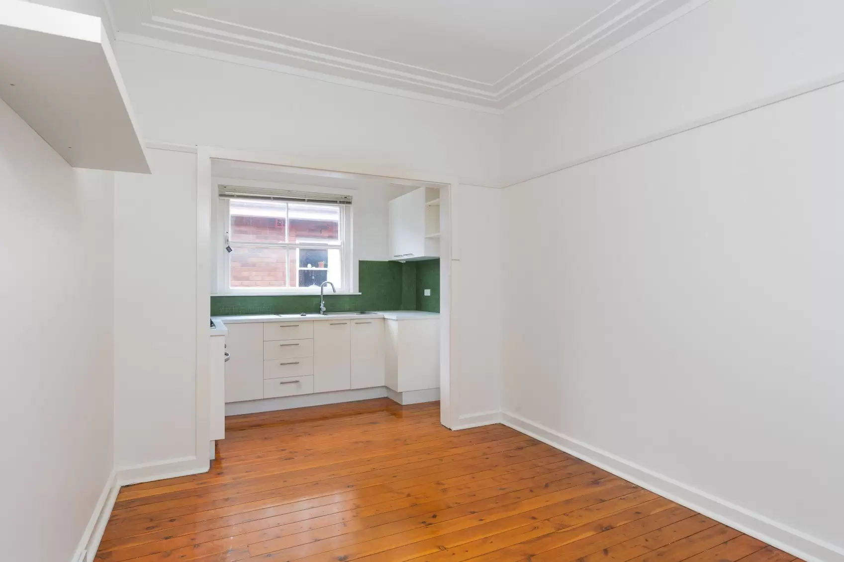 4/277 Alison Road, Coogee Leased by Ballard Property - image 2