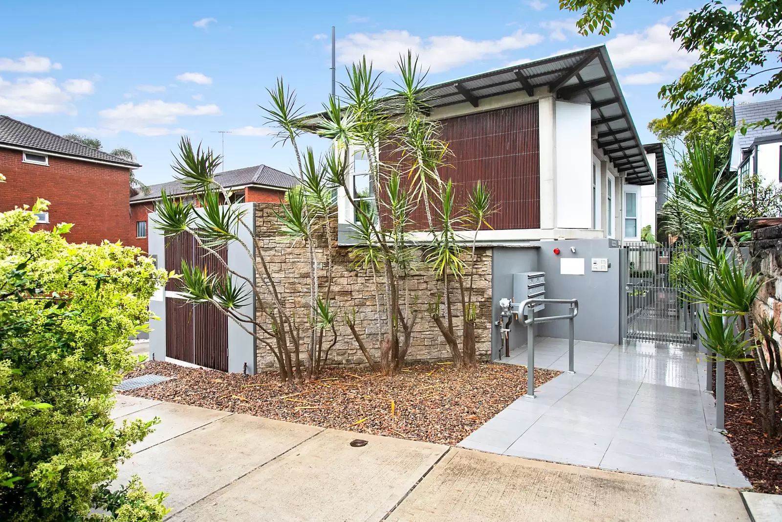 2/23 Byron Street, Coogee Sold by Ballard Property - image 9