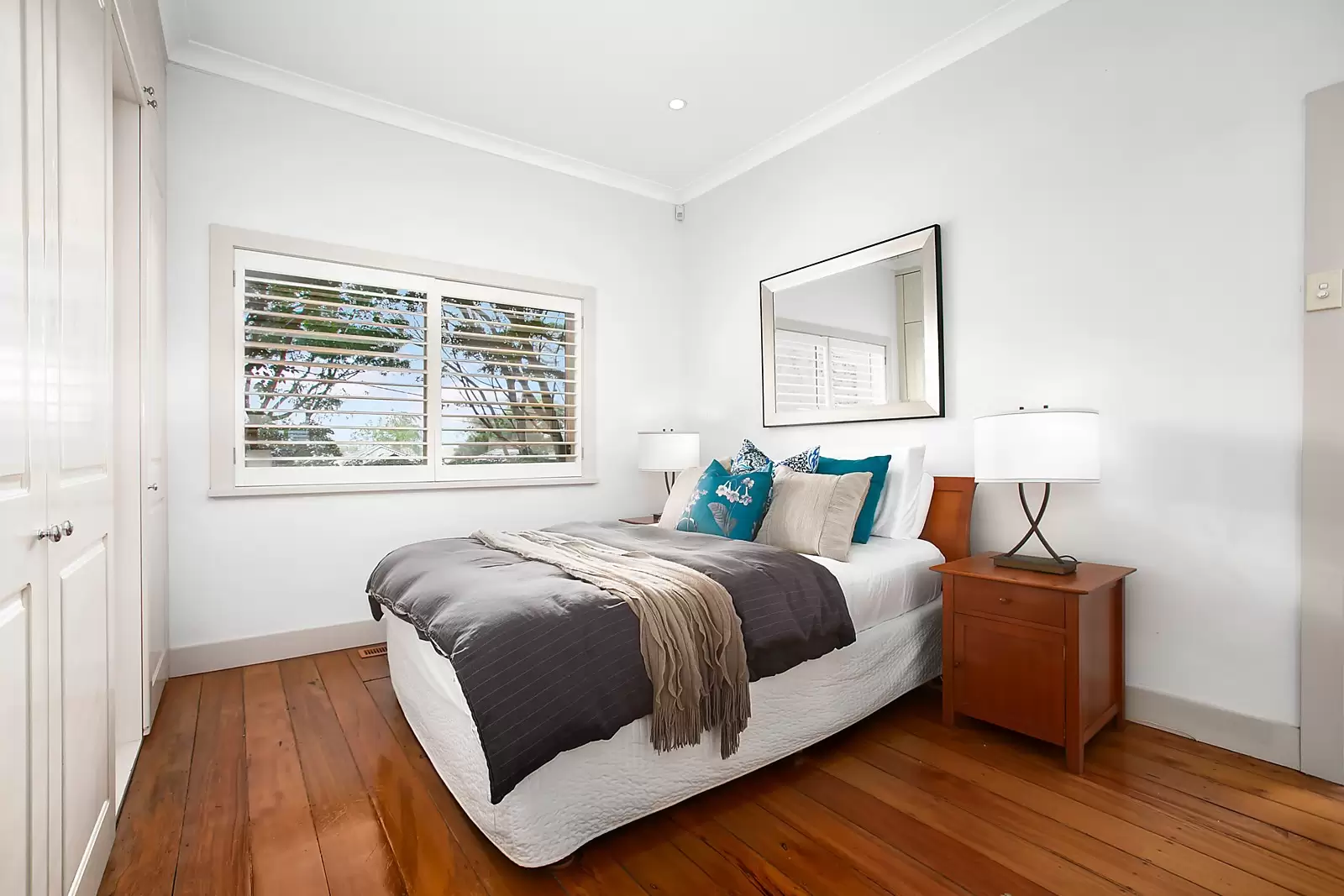 12 Woodland Street, Coogee Sold by Ballard Property - image 7