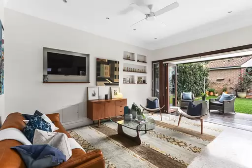 16 Powell Street, Coogee Sold by Ballard Property