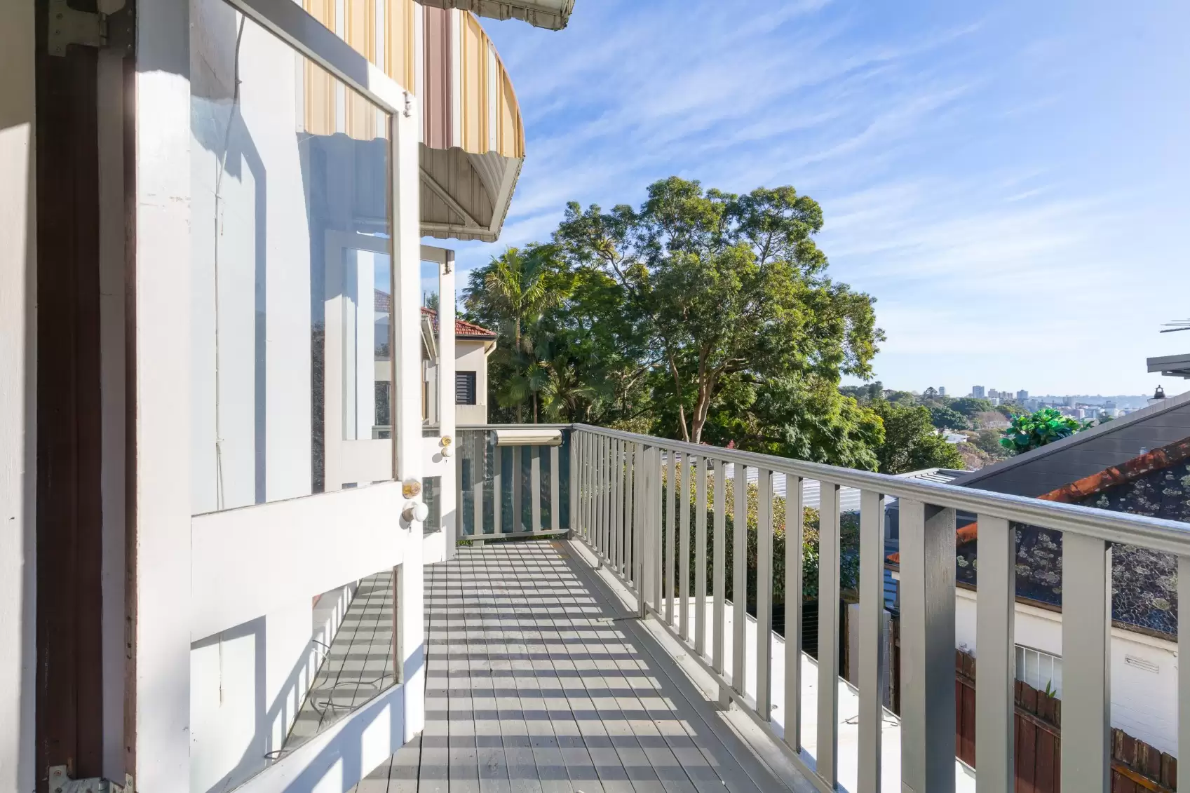 195 Edgecliff Road, Woollahra Leased by Ballard Property - image 2