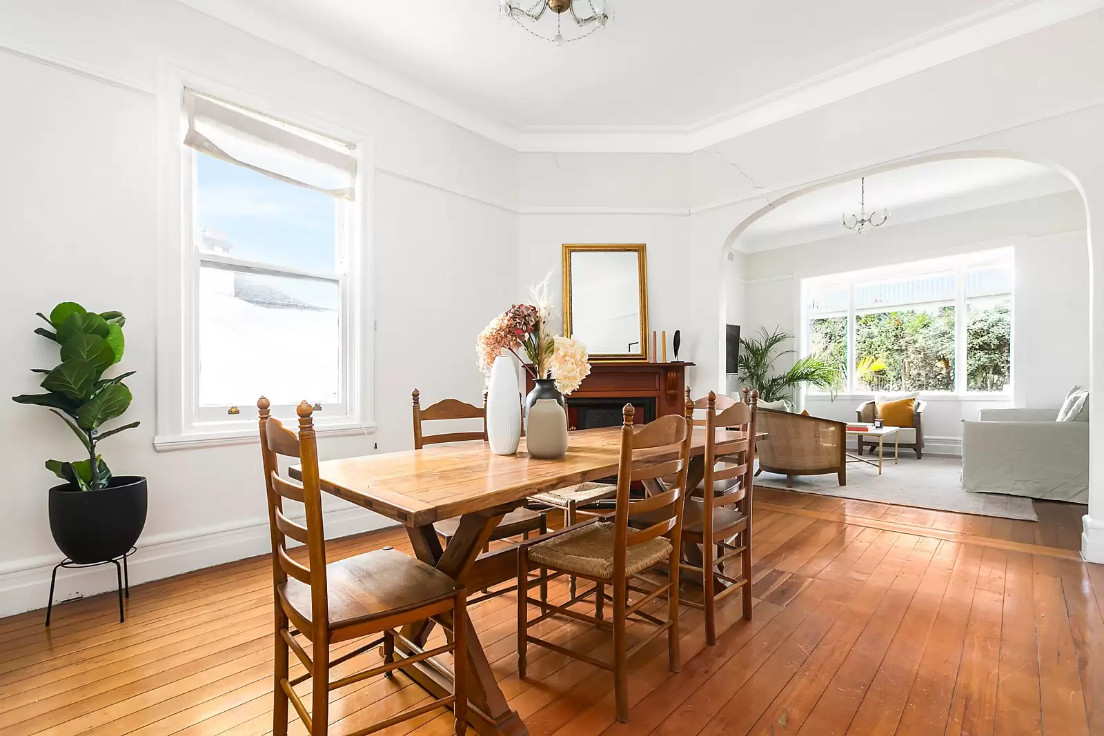 166 Victoria Road, Bellevue Hill Sold by Ballard Property - image 2