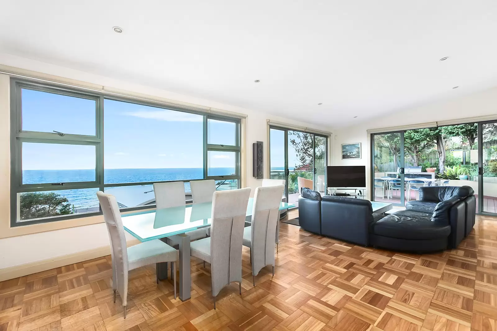 353 Rainbow Street, Coogee Sold by Ballard Property - image 6