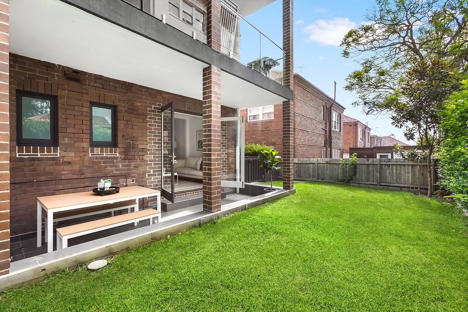 1/9 Glenwood Avenue, Coogee Sold by Ballard Property - image 1