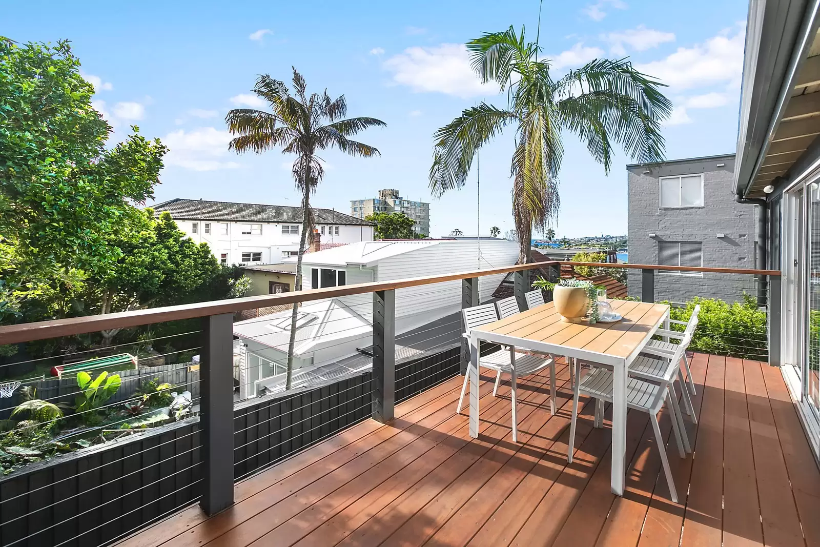 93 Beach Street, Coogee Sold by Ballard Property - image 6