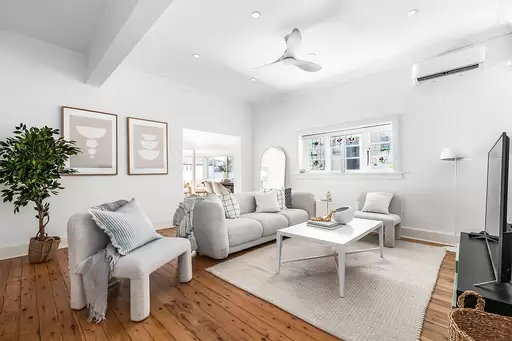 93 Beach Street, Coogee Sold by Ballard Property