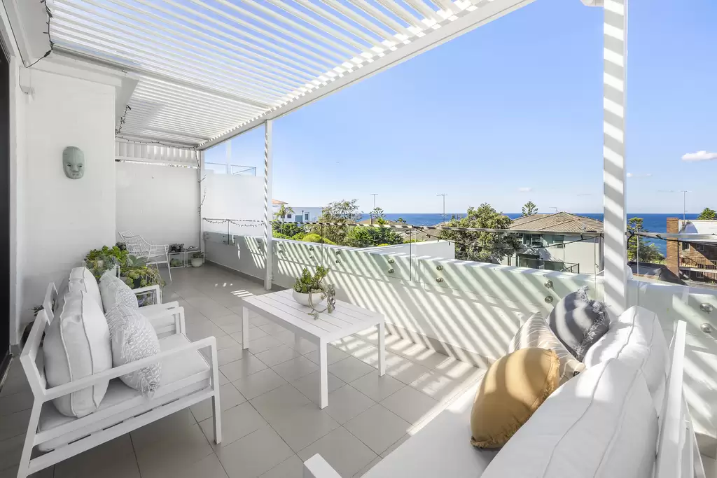 9/9-11 Beaumond Avenue, Maroubra Sold by Ballard Property