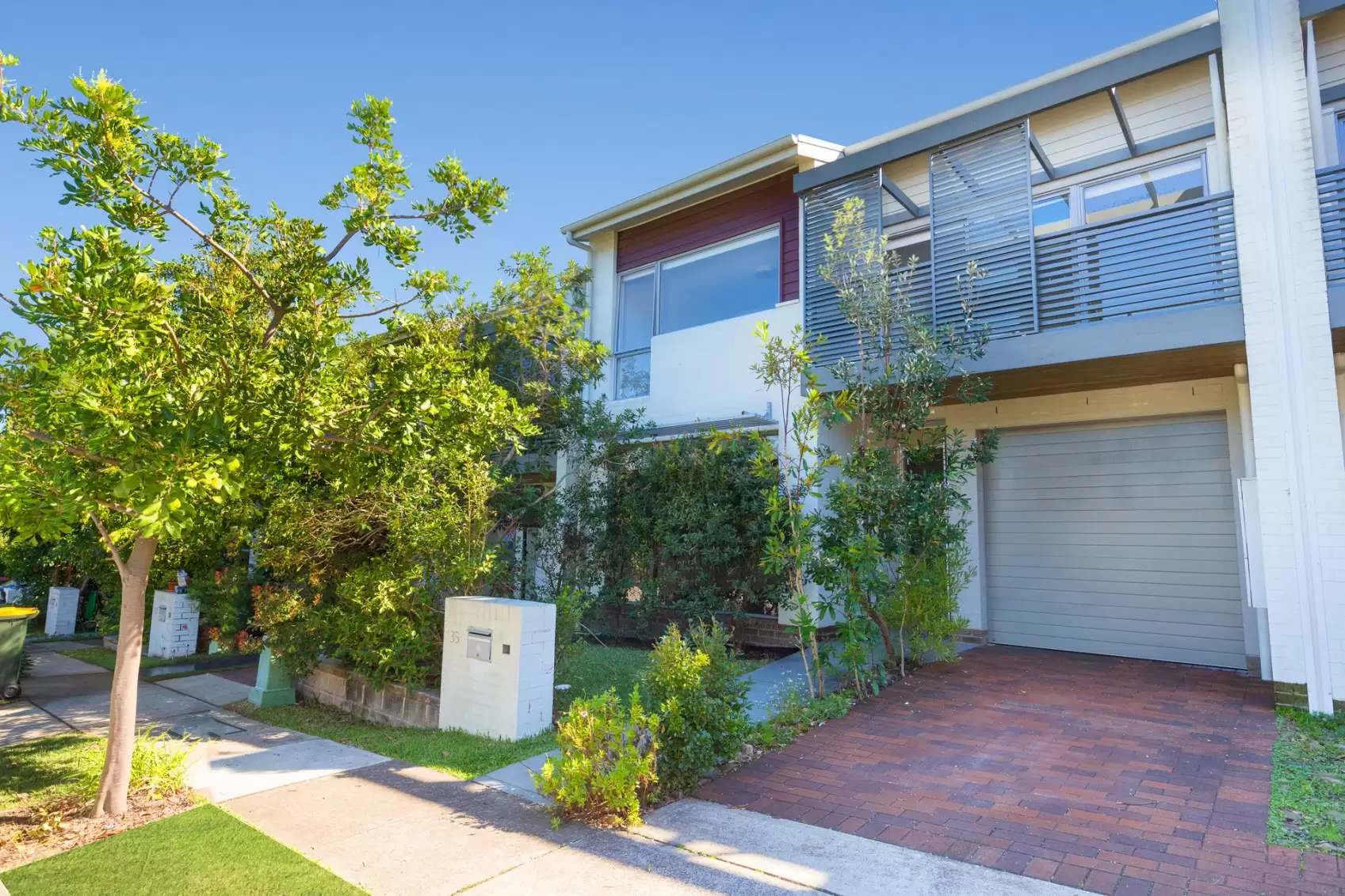 35 Asturias Avenue, South Coogee Leased by Ballard Property - image 1