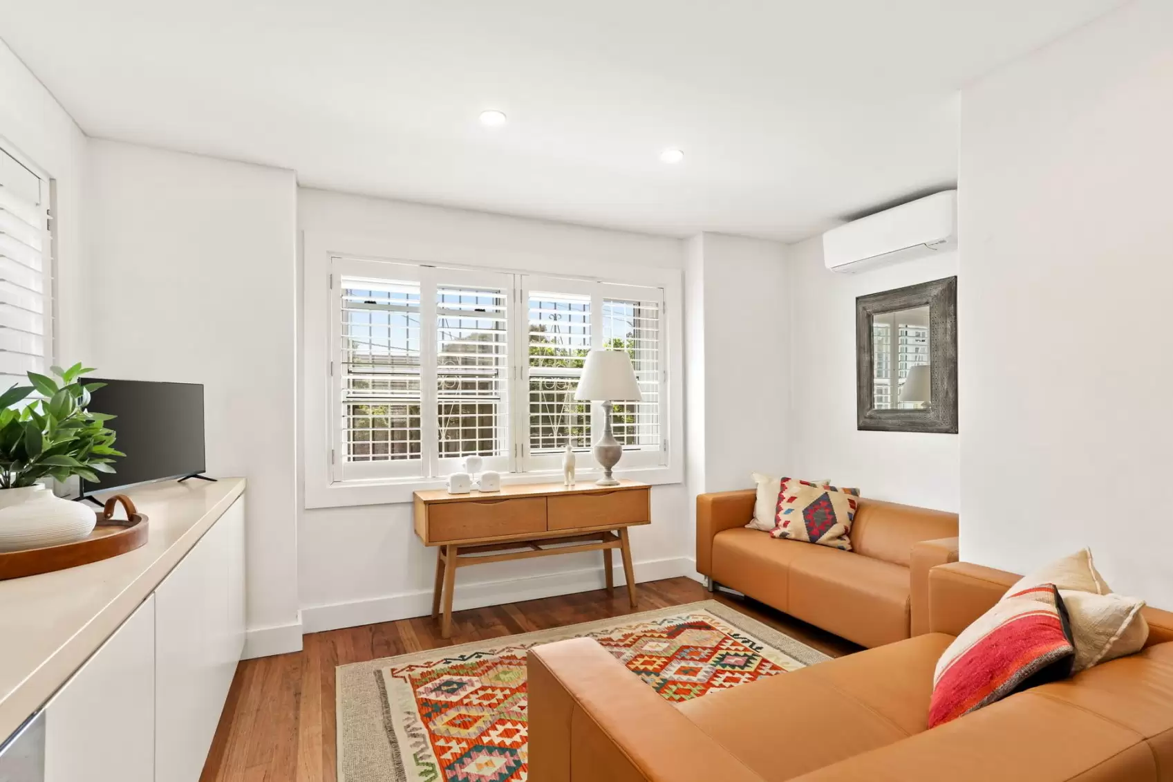 1/330 Edgecliff Road, Woollahra Leased by Ballard Property - image 1