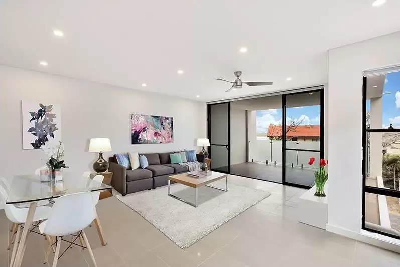 4/47 Bond Street, Maroubra Leased by Ballard Property - image 2