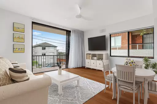 2/16 Bona Vista Avenue, Maroubra For Lease by Ballard Property