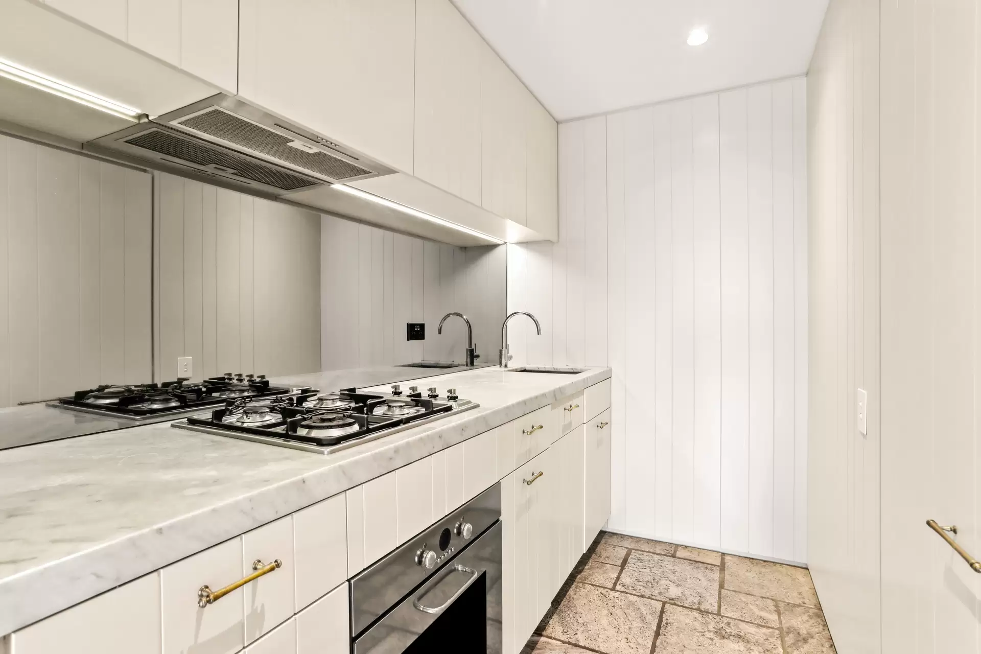 207/18 Danks Street, Waterloo Leased by Ballard Property - image 4