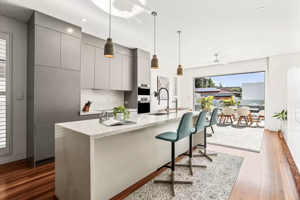 22 Moore Street, Coogee Leased by Ballard Property