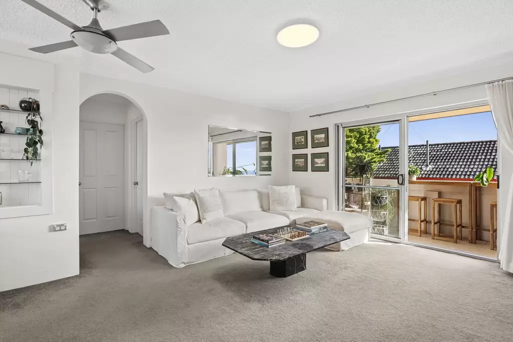 8/119-123 Mount Street, Coogee Leased by Ballard Property