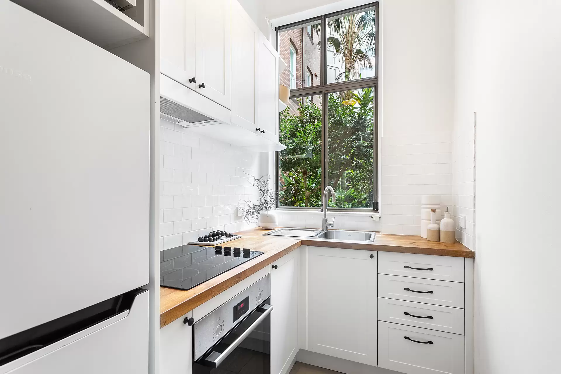 3/50 Carr Street, Coogee For Lease by Ballard Property - image 2