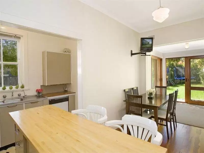 46 Haig Street, Maroubra Sold by Ballard Property - image 3