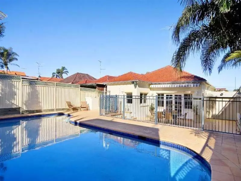 6 Kitchener Street, Maroubra Sold by Ballard Property - image 2