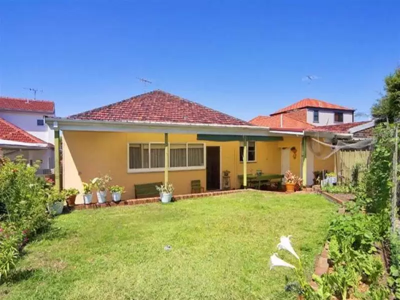 28 Coldstream Street, South Coogee Sold by Ballard Property - image 3