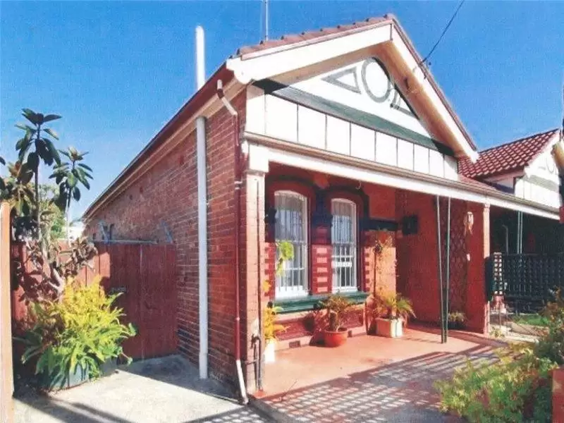 111 Todman Avenue, Kensington Sold by Ballard Property - image 1