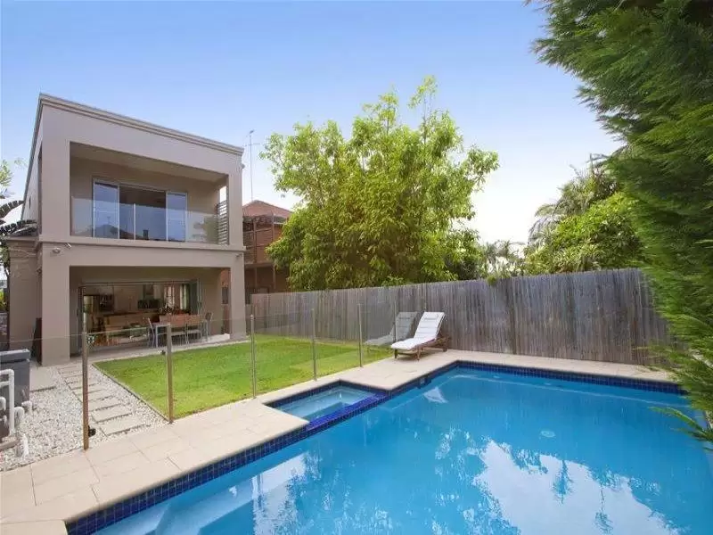 15 Cuzco Street, South Coogee Sold by Ballard Property - image 1