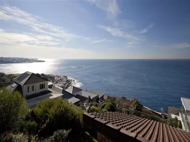 5 Bloomfield Street, South Coogee Sold by Ballard Property - image 1