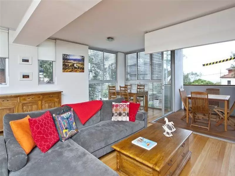 11/53 Bennett Street, Bondi Sold by Ballard Property - image 2